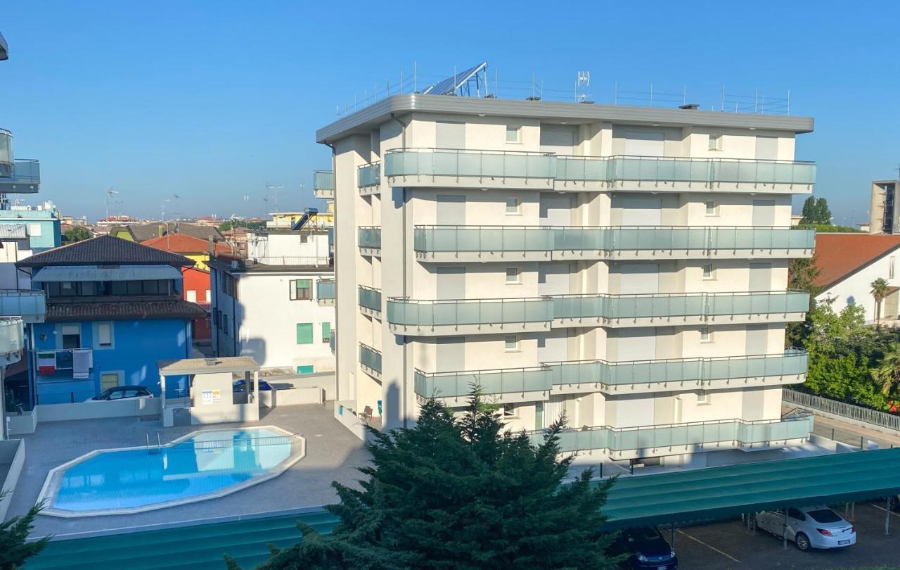 Residence Каорле Экстерьер фото